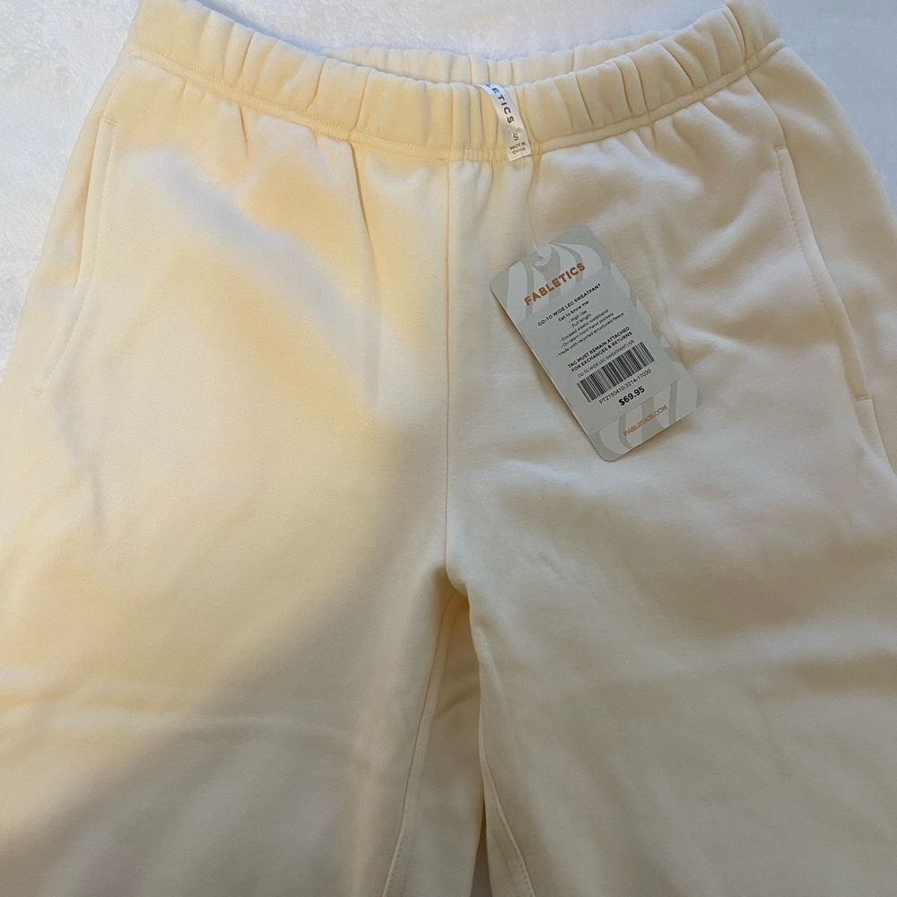 FABLETICS wide leg sweatpants